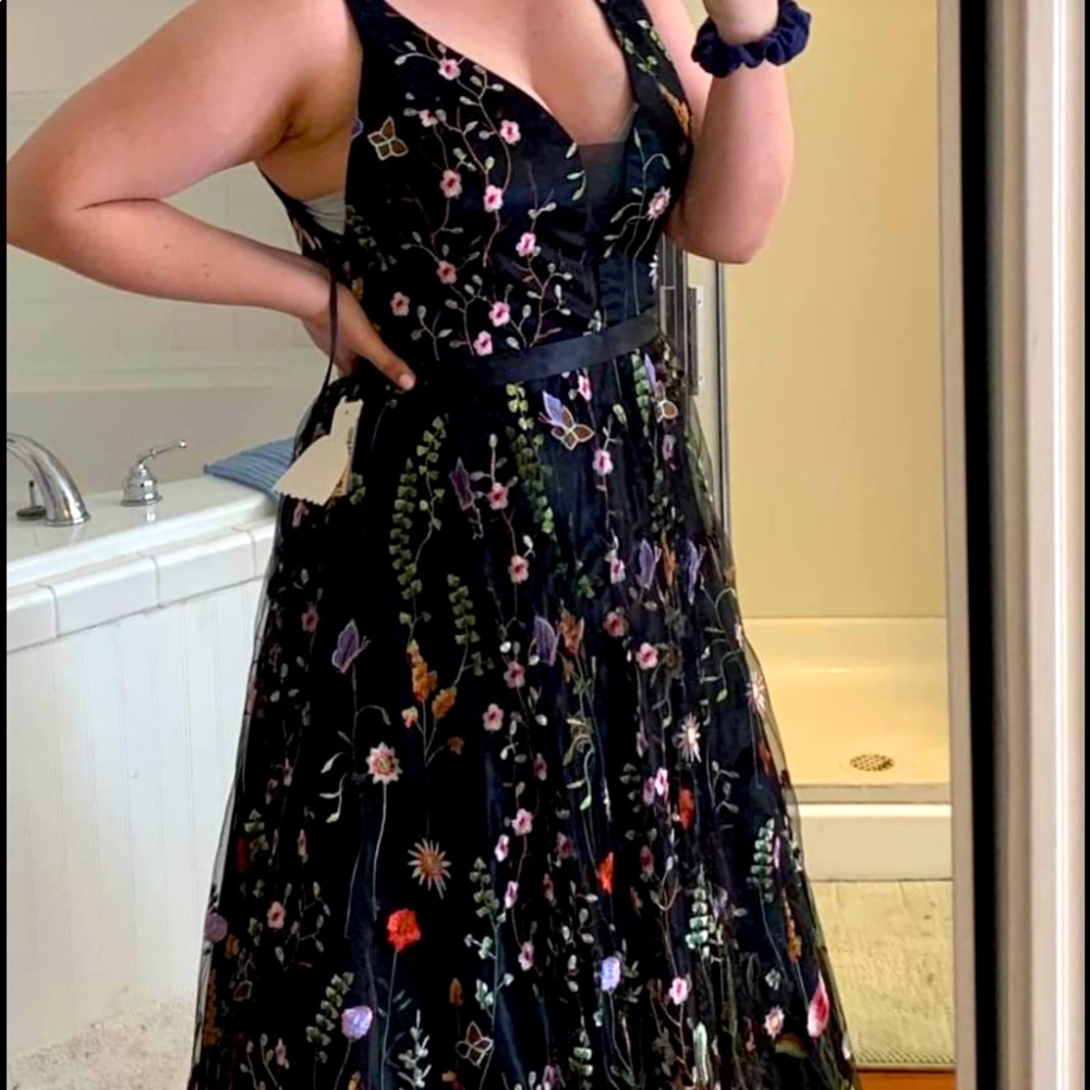 Size 16/17 prom dress